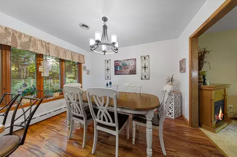 Dining - 730 N 9th St, Saint Peter, MN 56082 photo 2 of 2