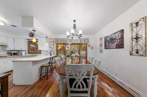 Dining - 730 N 9th St, Saint Peter, MN 56082 photo 1 of 2