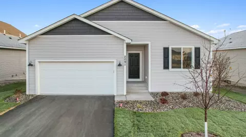 2109 Westpointe Dr, Hastings, MN 55033