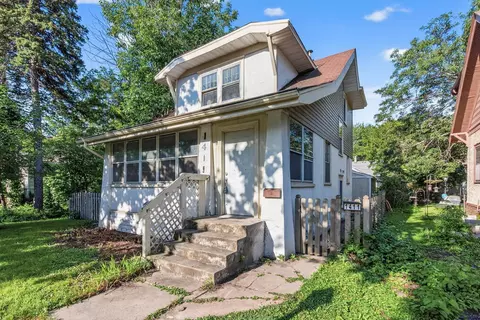 1411 Hamline Ave N, Saint Paul, MN 55108