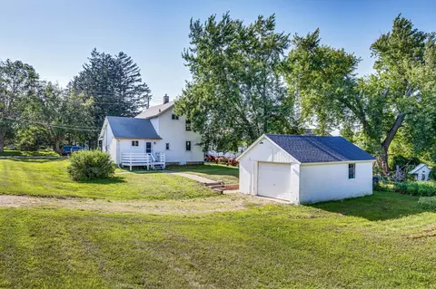 Exterior - 105 10th St NW, Plainview, MN 55964 photo 1 of 1