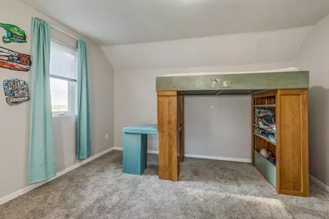 Bedroom - 105 10th St NW, Plainview, MN 55964 photo 2 of 3