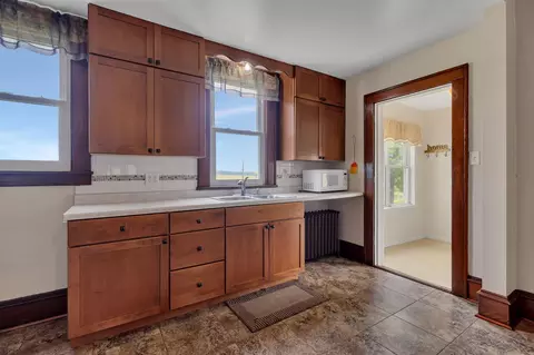 Kitchen - 13163 County Road 165, Cold Spring, MN 56320 photo 2 of 2