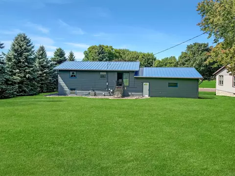Exterior - 409 7th St, Balaton, MN 56115 photo 2 of 5