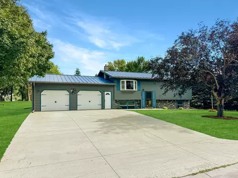 Exterior - 409 7th St, Balaton, MN 56115 photo 5 of 5