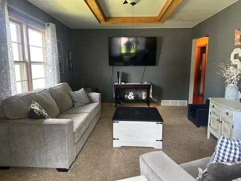 Living - 719 Fair St, Saint Peter, MN 56082 photo 3 of 5