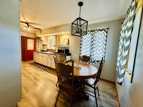 Dining - 719 Fair St, Saint Peter, MN 56082 photo 1 of 1
