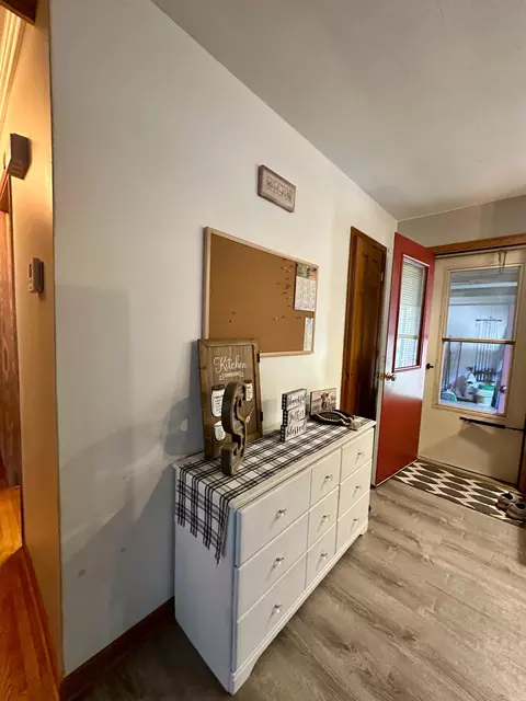 Entry Way - 719 Fair St, Saint Peter, MN 56082 photo 1 of 2