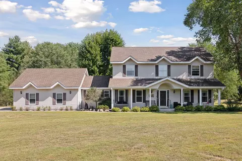 30653 Ivywood Trl, Stacy, MN 55079