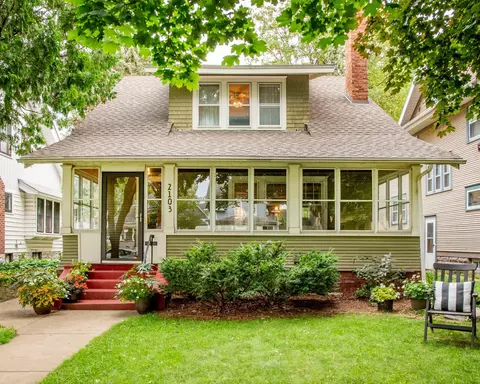 2103 Dayton Ave, Saint Paul, MN 55104