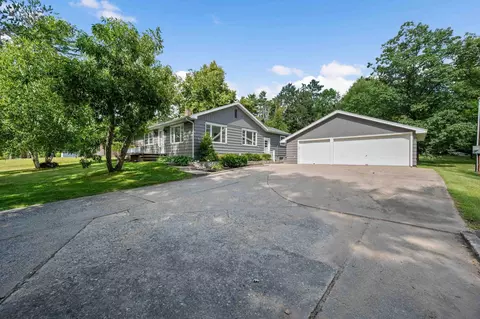 2505 Mckinney Lake Rd, Grand Rapids, MN 55744