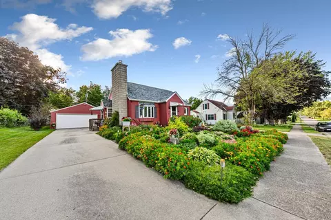 1124 8th Ave SW, Faribault, MN 55021 photo 6