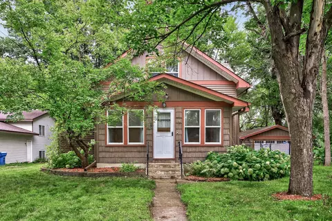 619 2nd Ave NW, Forest Lake, MN 55025