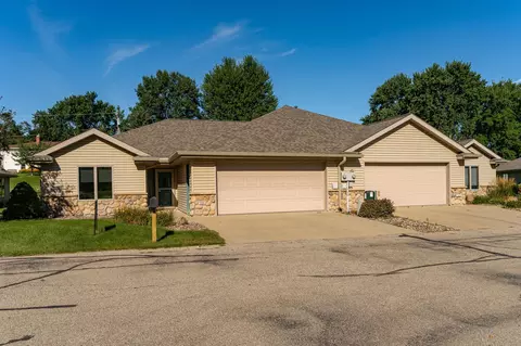 109 Ferson Dr NE, Stewartville, MN 55976