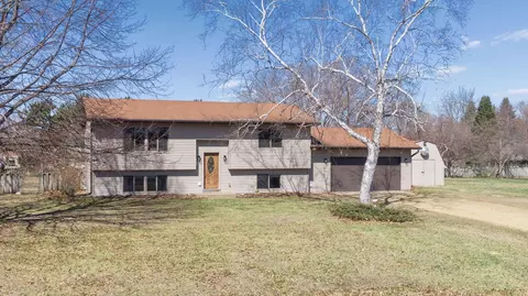 12304 Falcon Ave N, Hugo, MN 55110