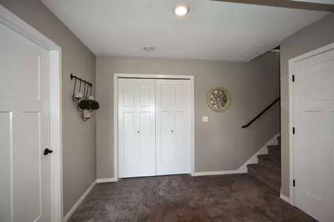 Entry Way - 905 7th Ave, Wanamingo, MN 55983 photo 5 of 5