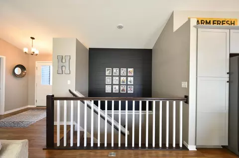 Entry Way - 905 7th Ave, Wanamingo, MN 55983 photo 4 of 5