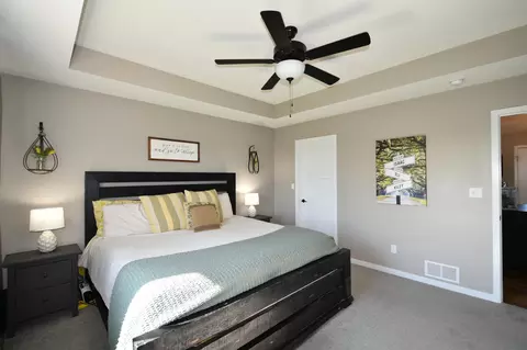 Bedroom - 905 7th Ave, Wanamingo, MN 55983 photo 4 of 8