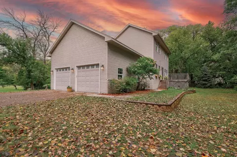 21520 Evergreen St NW, Oak Grove, MN 55011
