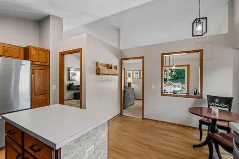 Entry Way - 1443 Cutters Ln, Eagan, MN 55122 photo 2 of 2