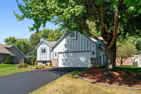 Exterior - 1443 Cutters Ln, Eagan, MN 55122 photo 12 of 17