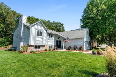 Exterior - 1443 Cutters Ln, Eagan, MN 55122 photo 15 of 17