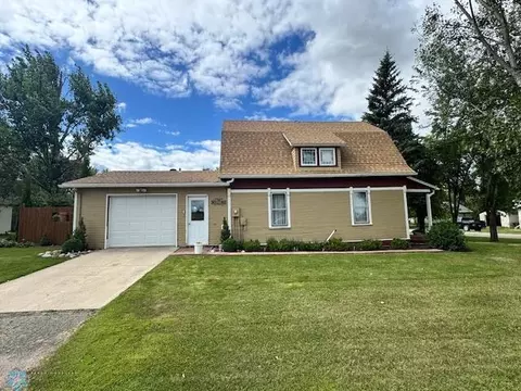 308 2nd St S, Sharon, ND 58277