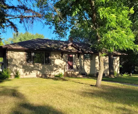 1514 13th Ave S, Saint Cloud, MN 56301 photo 4