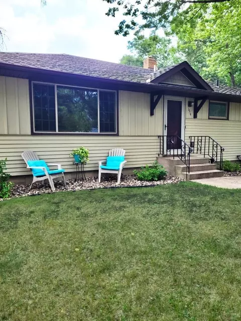 1514 13th Ave S, Saint Cloud, MN 56301 photo 2