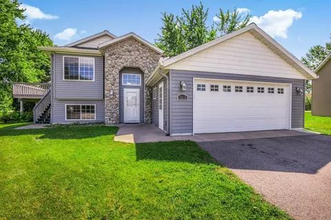 1216 Caitlin Ct, Sartell, MN 56377