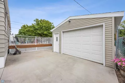 Exterior - 1409 7th St N, Fargo, ND 58102 photo 8 of 8