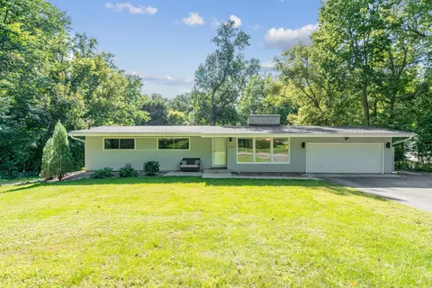 15809 Woodgate Rd S, Minnetonka, MN 55345