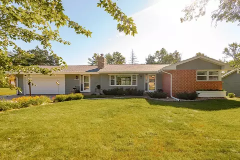 603 Runestone Dr, Alexandria, MN 56308