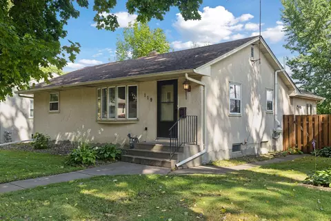 119 22nd Ave S, South Saint Paul, MN 55075