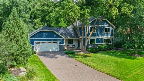9291 Amsden Way, Eden Prairie, MN 55347