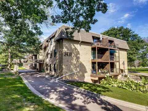 3431 Kent St #816, Shoreview, MN 55126