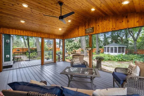 4398 Fisher Ln, White Bear Township, MN 55110