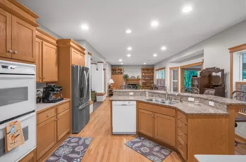 Kitchen - 10426 Hidden Oaks Ln N, Champlin, MN 55316 photo 1 of 2