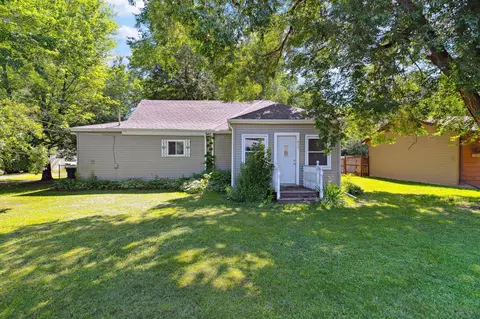410 10th St NW, Pine City, MN 55063