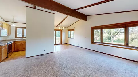 417 3rd Ave SE, Mazeppa, MN 55956 photo 3