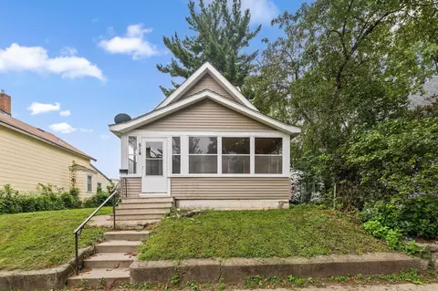514 Sherburne Ave, Saint Paul, MN 55103
