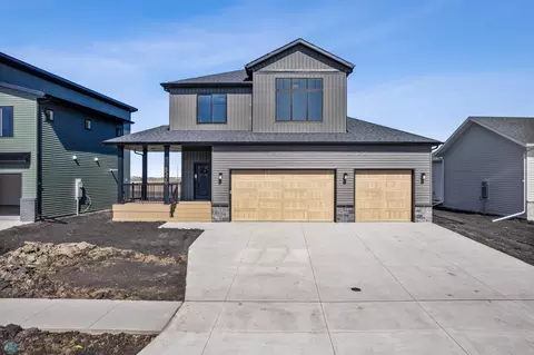 4700 Hampton Loop S, Moorhead, MN 56560 photo 3