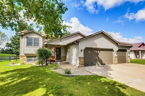 12370 Jonquil St NW, Coon Rapids, MN 55433