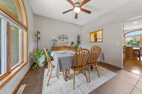 1410 Fairway Dr, Faribault, MN 55021 photo 16