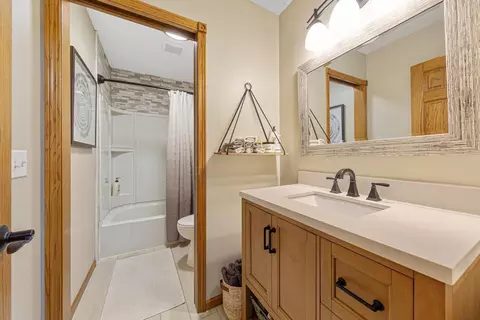 1410 Fairway Dr, Faribault, MN 55021 photo 37
