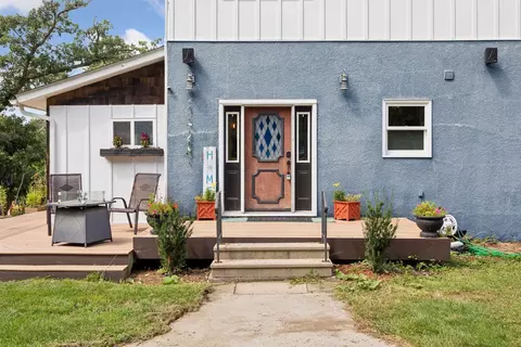 2070 Oakridge St, Saint Paul, MN 55119