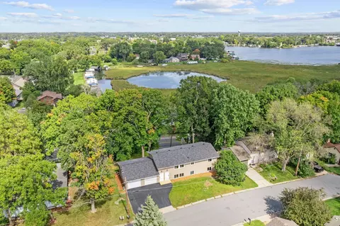 4660 Suffolk Rd, Mound, MN 55364