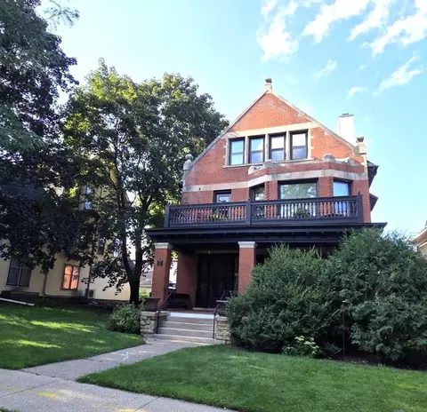 487 Dayton Ave #1, Saint Paul, MN 55102