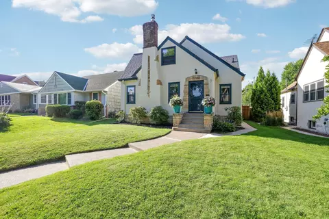 1740 Eleanor Ave, Saint Paul, MN 55116