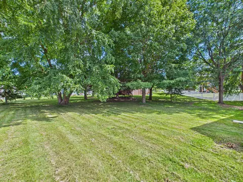 1707 Tyler Trl, Saint Cloud, MN 56301 photo 37